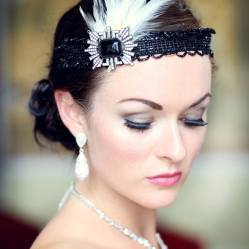 flapper-style-headband-with-vintage-feathers-jet-beadwork-photo-by-katie-hamilton-photography